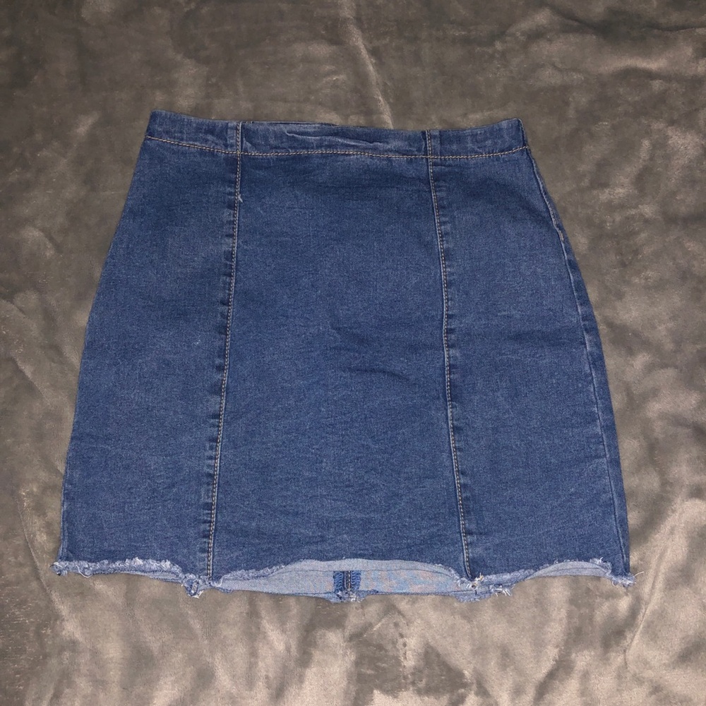 Fitted Denim Skirt